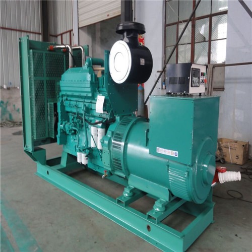 懷化大型靜音柴油發(fā)電機(jī)租賃 發(fā)電車(chē)出租應(yīng)急發(fā)電